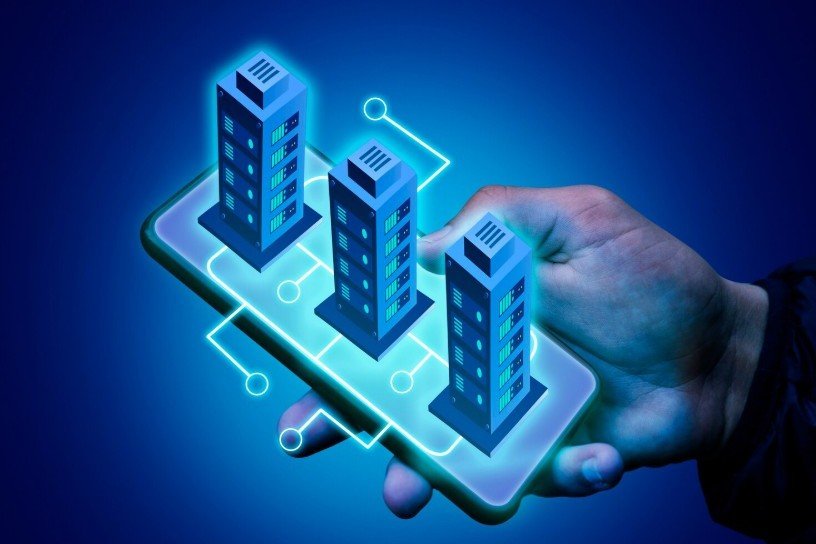 Microservices-based application architecture enabling modular design, fault isolation, and resilient system scalability